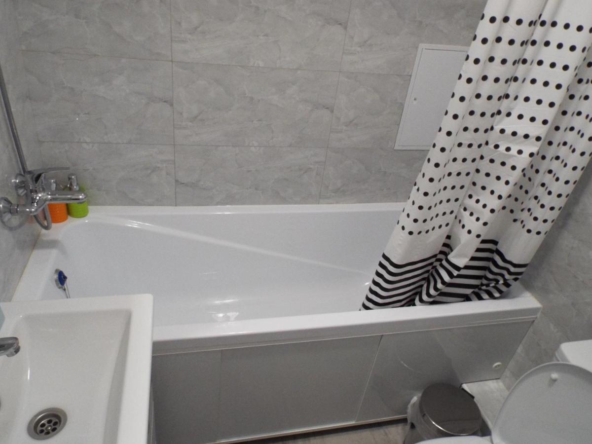 Esil Plaza Apartment Astana Buitenkant foto